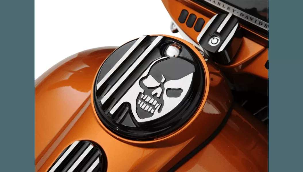 Covingtons Custom Fuel Door for ’08-Up Harley Davidson Touring Models – Gloss Black Machine Head