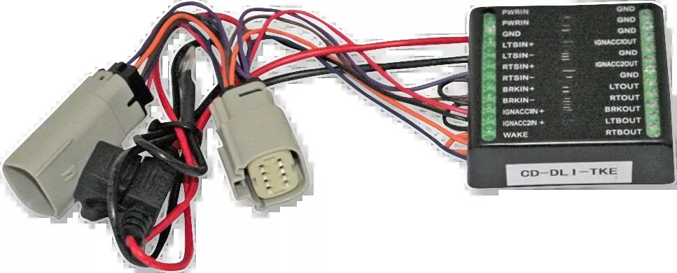 Custom Dynamics Turn Signal Isolator 2014-2025 Harley Tri Glide Freewheeler FLRT