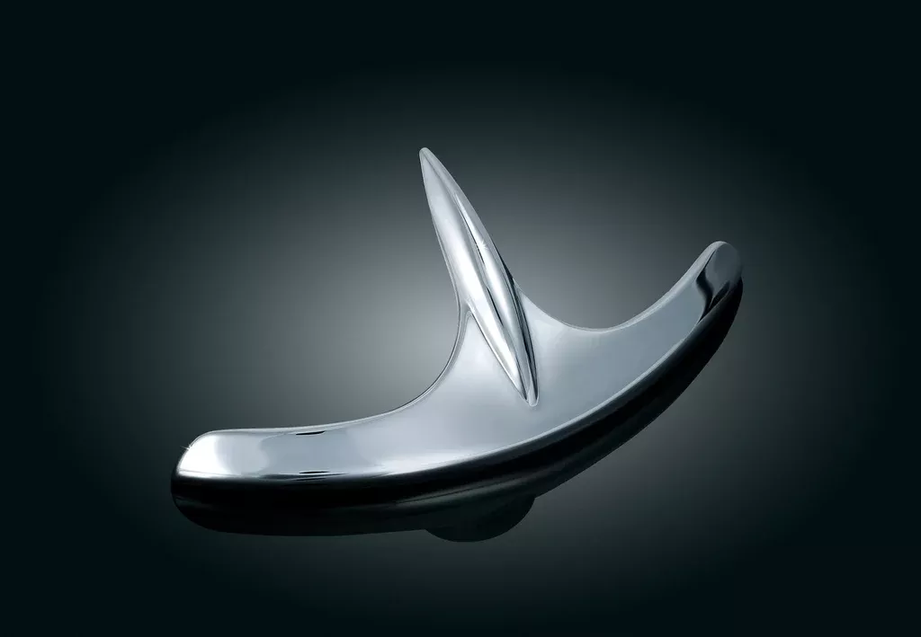 Kuryakyn 7321 - Front Fender Tip for Honda 01-'17 GL1800 - Chrome