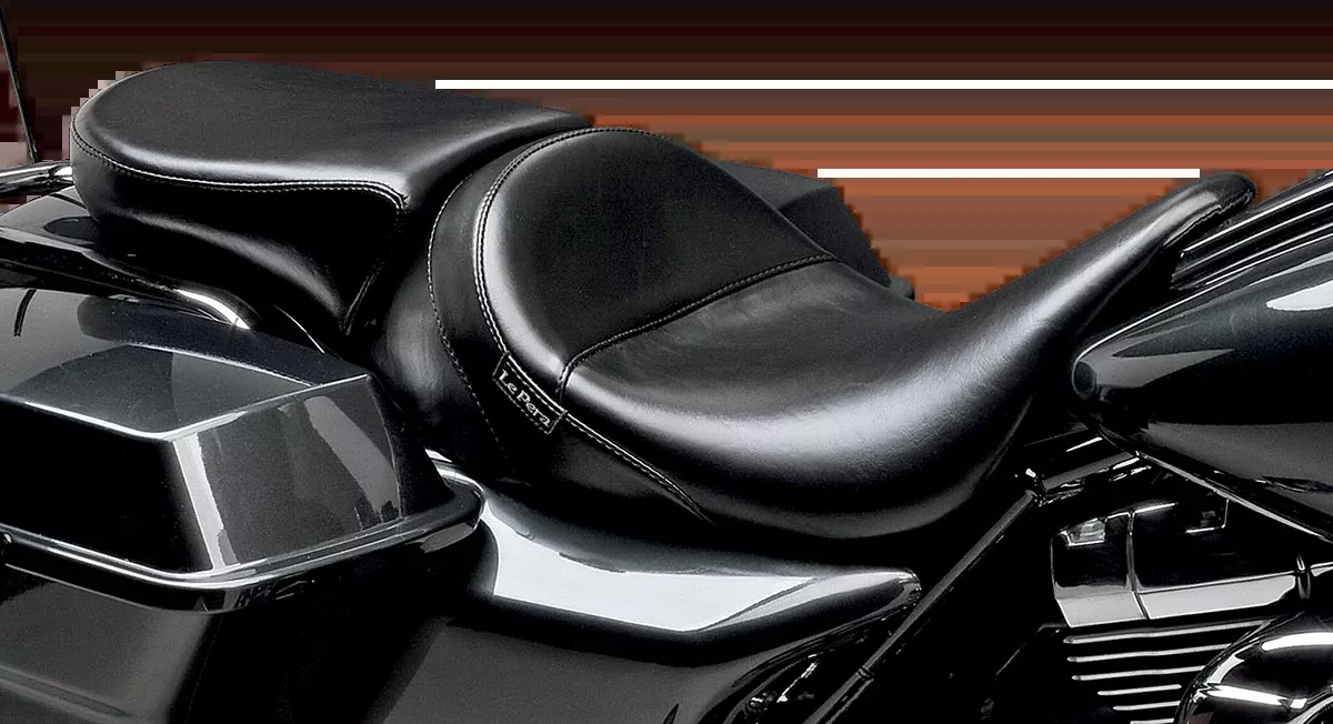 LE PERA Aviator Solo Seat - Smooth - Black - FL '08-'23 - LK-017