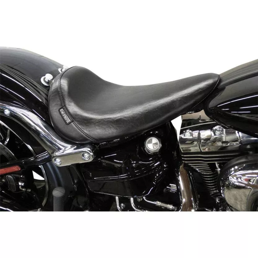 Le Pera Smooth Black LKB-007 Bare Bones Solo Seat Harley Breakout FXSB 13-17