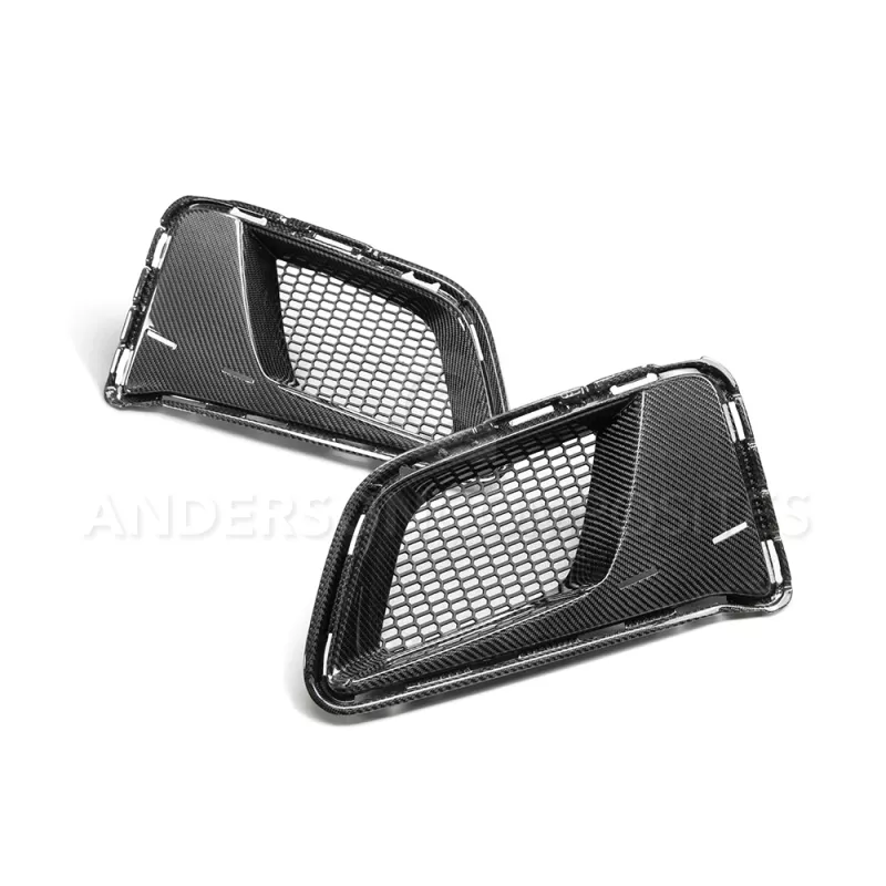 AND Misc Carbon – Exterior