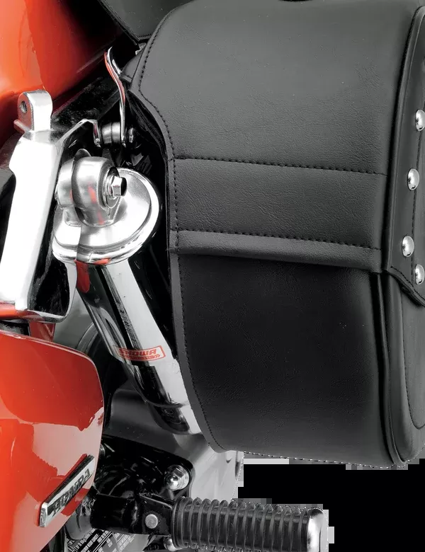 Saddlemen Drifter Teardrop Saddlebags With Shock Cutaway