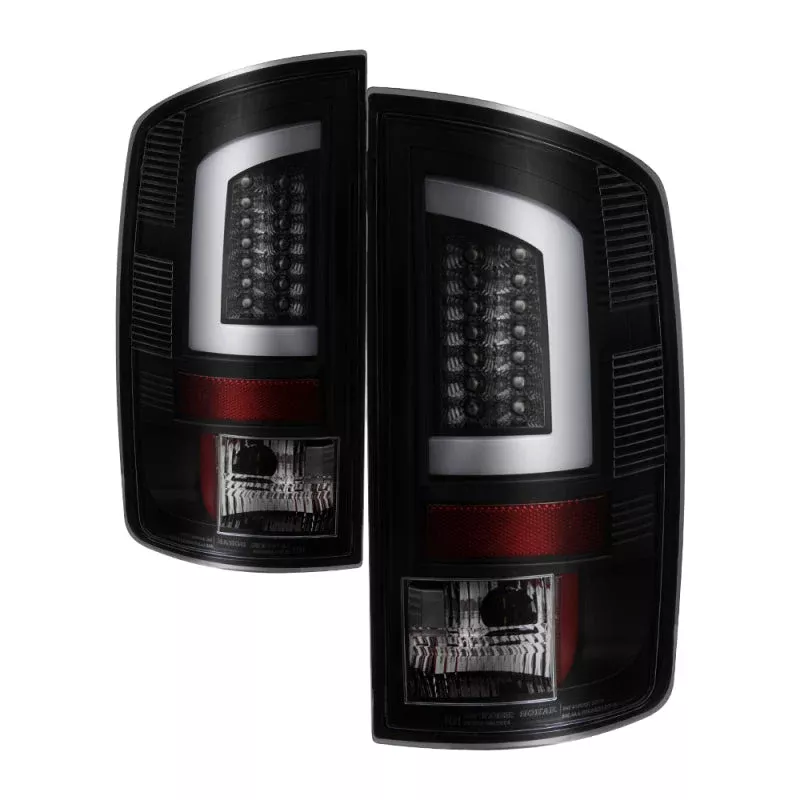 Spyder 02-06 Dodge Ram 1500 V3 Light Bar LED Tail Light – Blk Smoke (ALT-YD-DRAM02V3-LBLED-BSM) 5084125