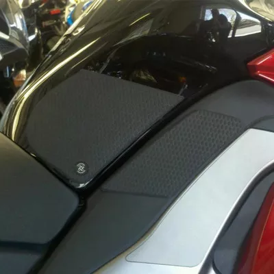 TechSpec Kawasaki Ninja 1000 11-22 Tank Grip