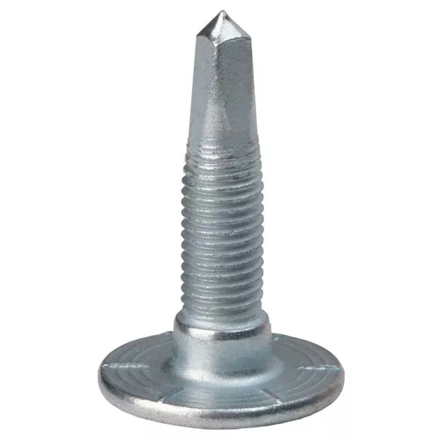 Woody’s Mega-Bite Competition Studs