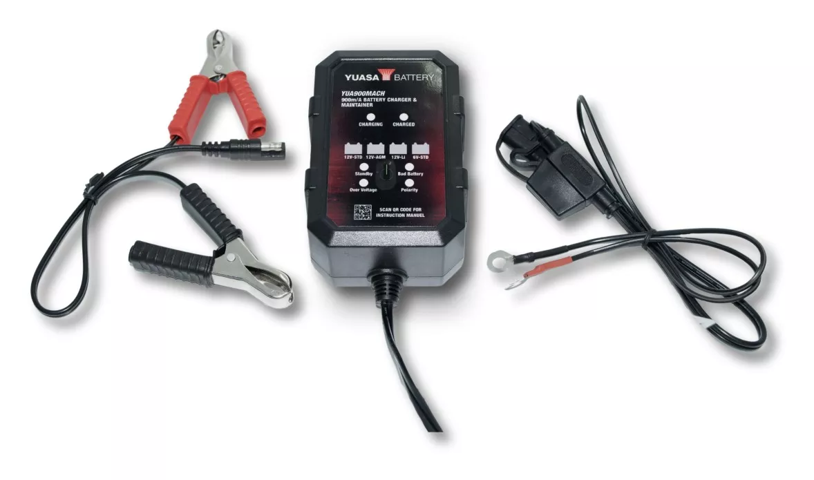 Yuasa 900 mAmp Automatic Battery Charger & Maintainer